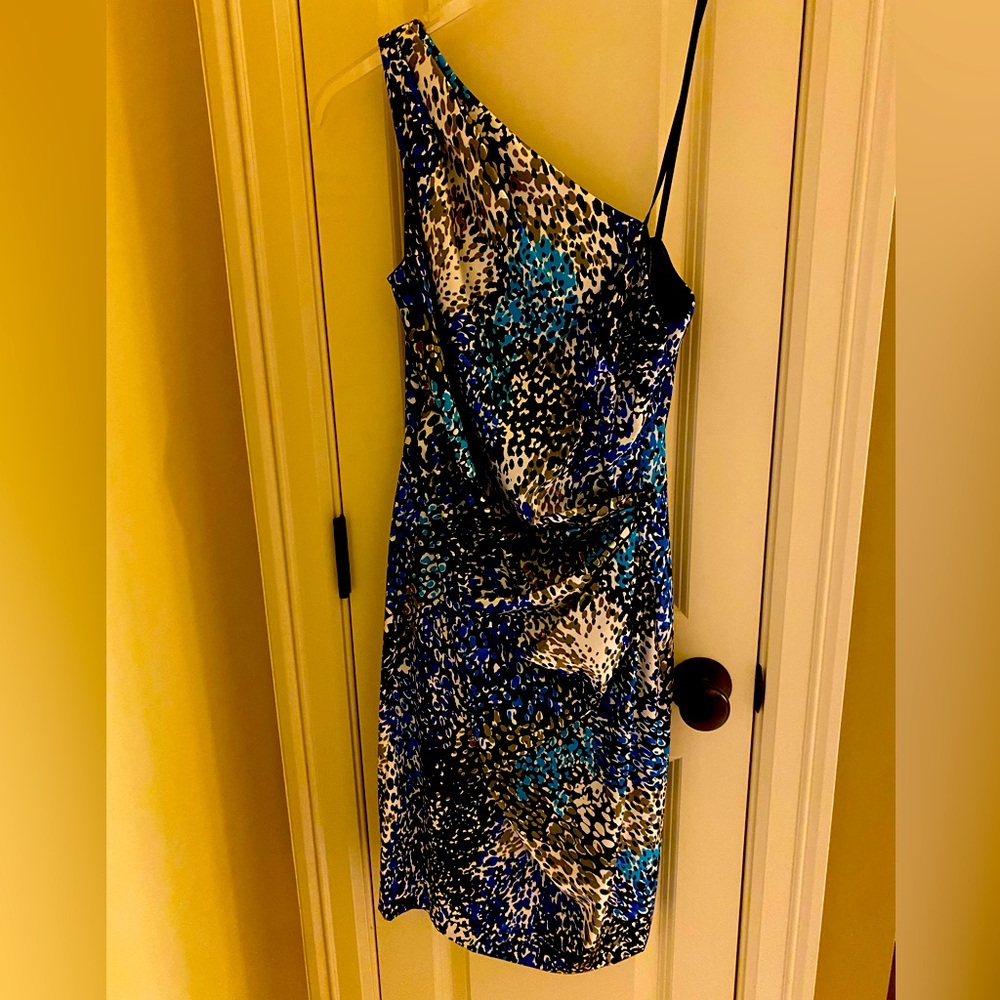 One shoulder dress